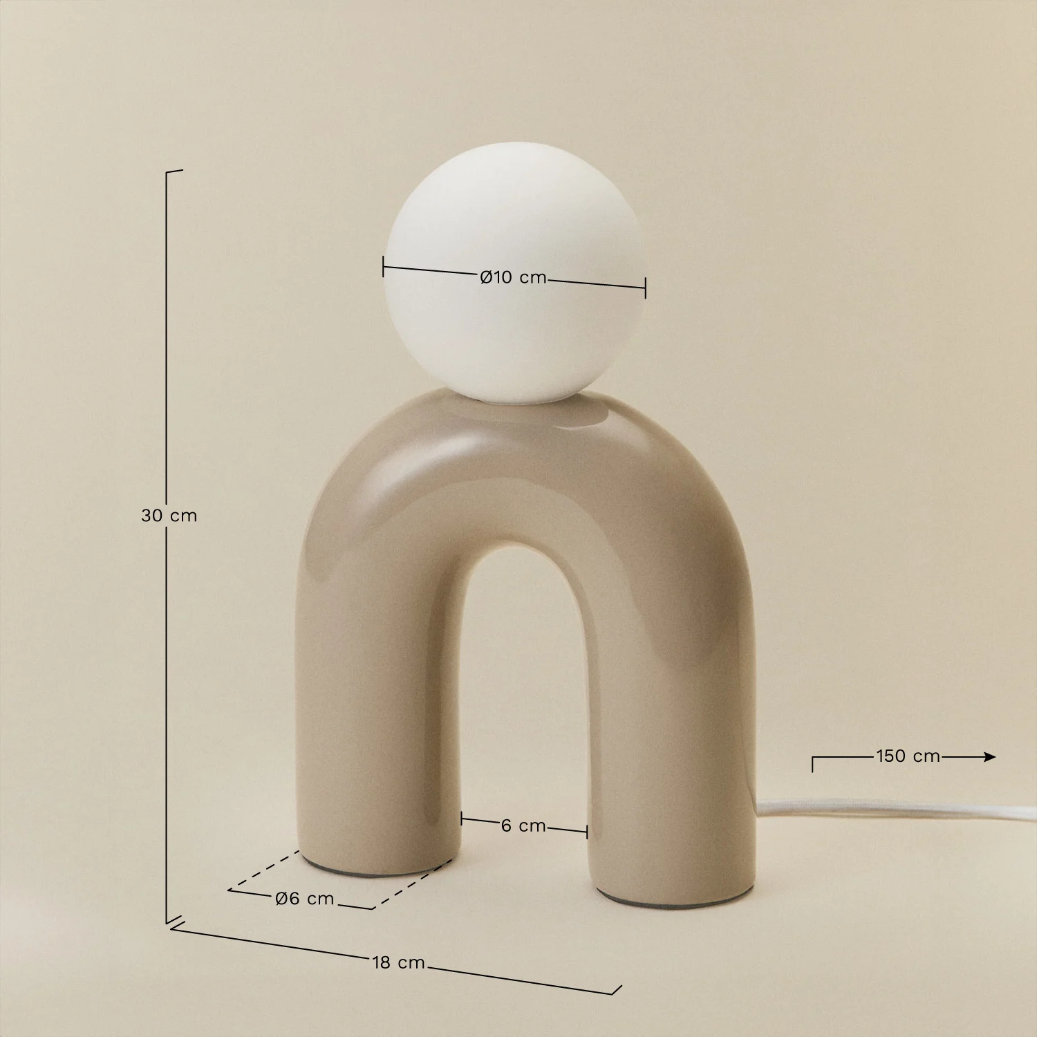 Lampe de table pont Margot en céramique et boule en verre opaline – Image 2